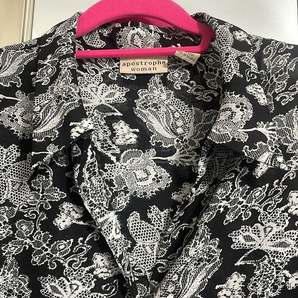 Apostrophe Woman 24W black and white long sleeve button up collared blouse - Picture 5 of 8